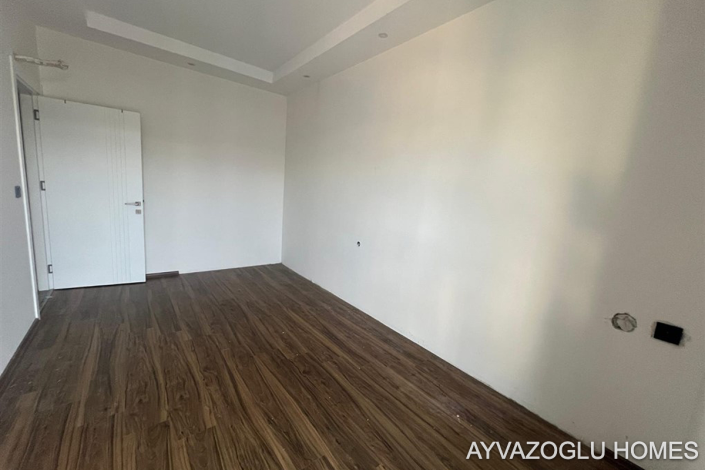 Image No.8-3 Bed Apartment for sale