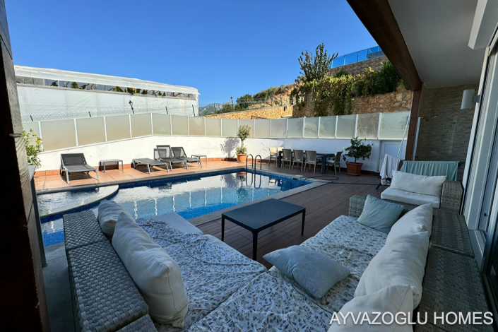 Image No.9-4 Bed Villa for sale