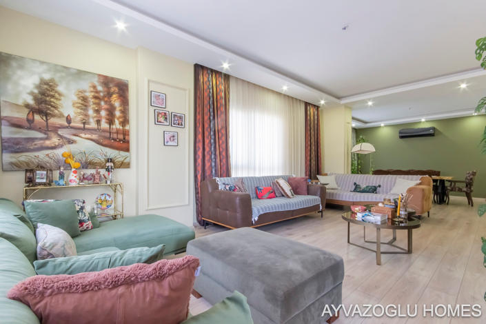 Image No.11-Appartement de 4 chambres à vendre à Oba