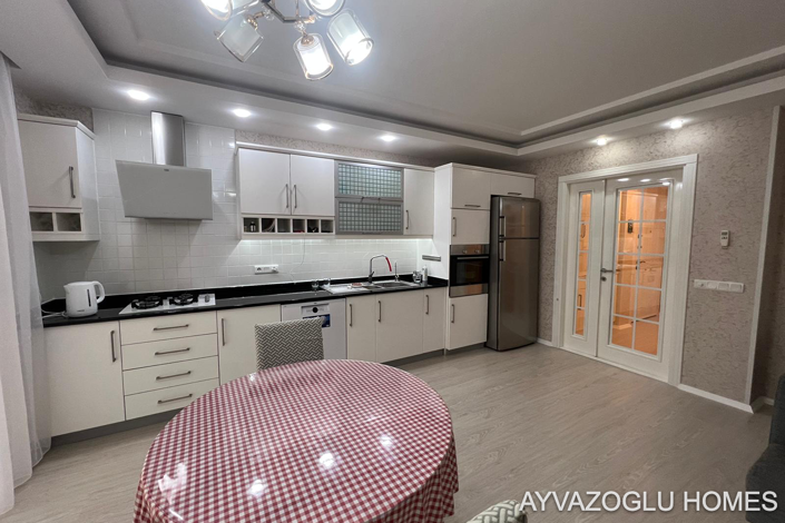 Image No.9-2 Bed Apartment for sale