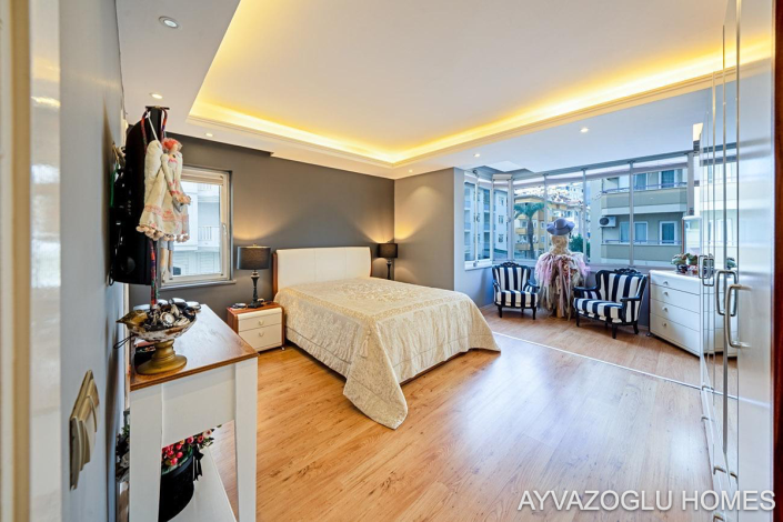 Image No.12-3 Bed Apartment for sale