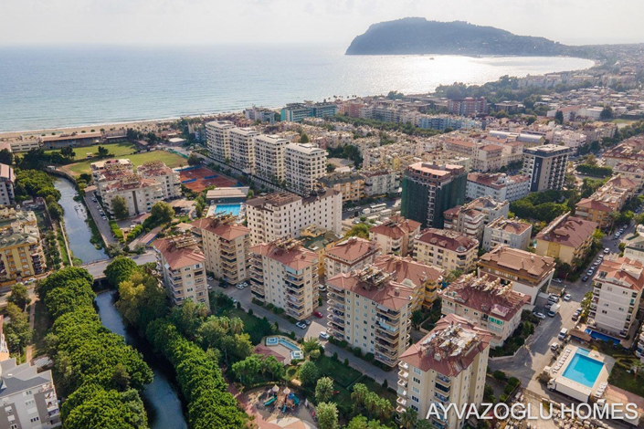 Image No.20-3 Bed Apartment for sale