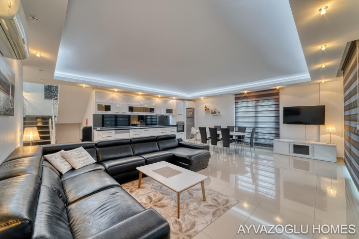 Image No.2-4 Bed Apartment for sale