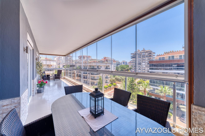 Image No.13-4 Bed Apartment for sale