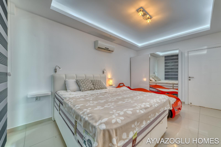 Image No.21-4 Bed Apartment for sale