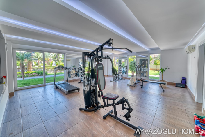 Image No.23-4 Bed Apartment for sale