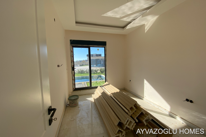 Image No.13-1 Bed Apartment for sale