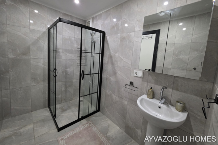 Image No.10-2 Bed Apartment for sale