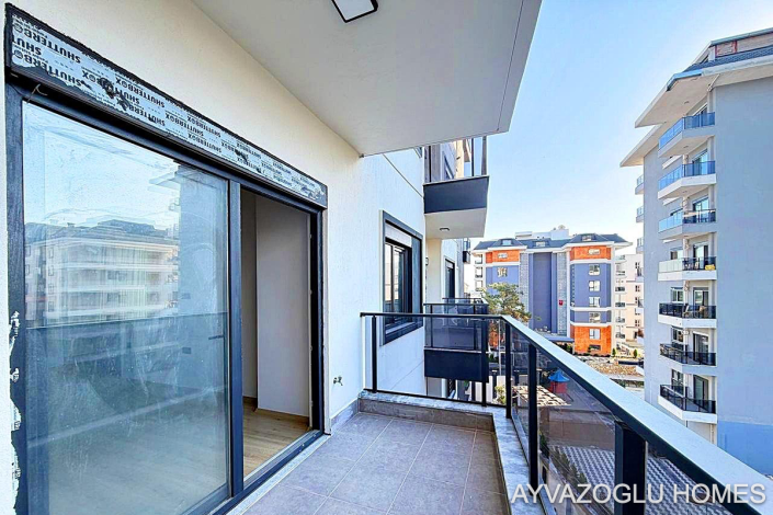 Image No.9-1 Bed Apartment for sale