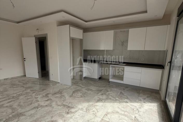 Image No.10-2 Bed Apartment for sale