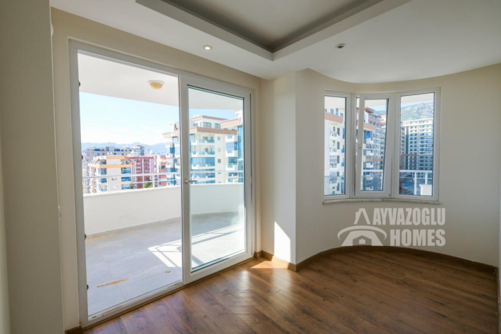 Image No.9-3 Bed Apartment for sale