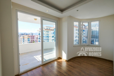 WhatsApp-Image-2024-05-09-at-13-17-56--3-