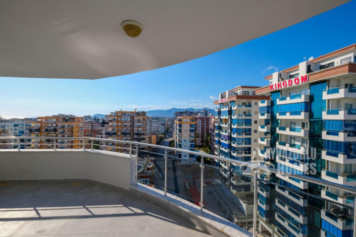 Image No.29-3 Bed Apartment for sale