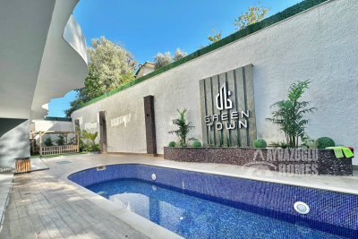 photo_5769195699617598543_y