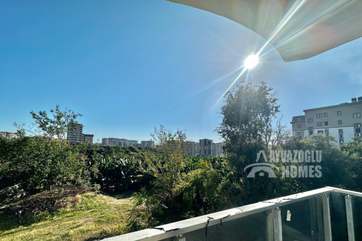 Image No.10-1 Bed Apartment for sale