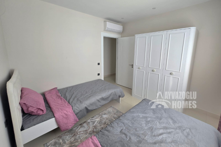 Image No.10-2 Bed Apartment for sale