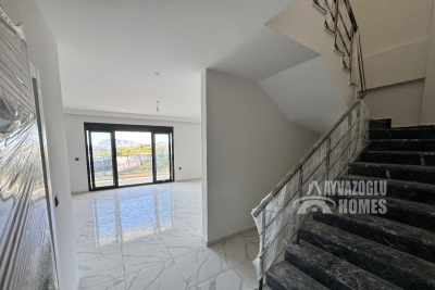 WhatsApp-Image-2025-12-10-at-13-57-32