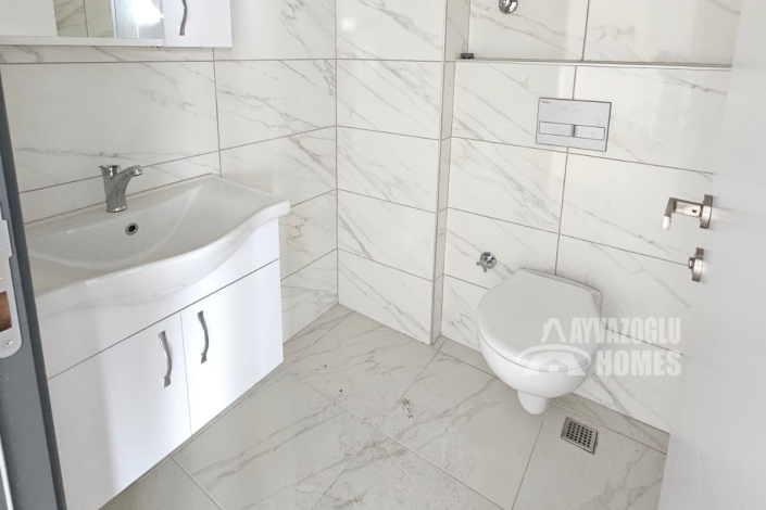 Image No.11-2 Bed Duplex for sale