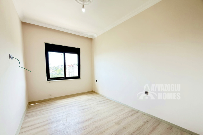 Image No.17-1 Bed Apartment for sale