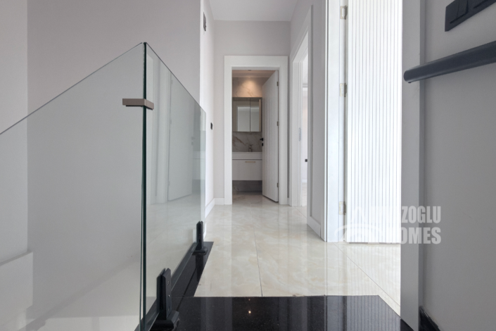 Image No.18-3 Bed Penthouse for sale