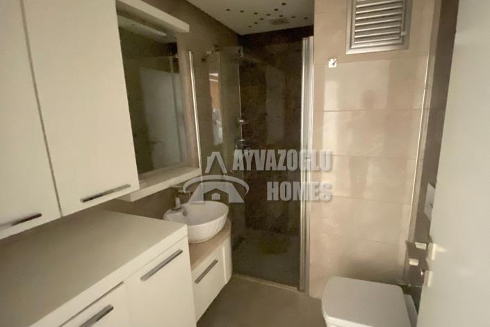 Image No.10-1 Bed Apartment for sale