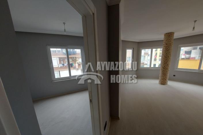 Image No.6-3 Bed Apartment for sale