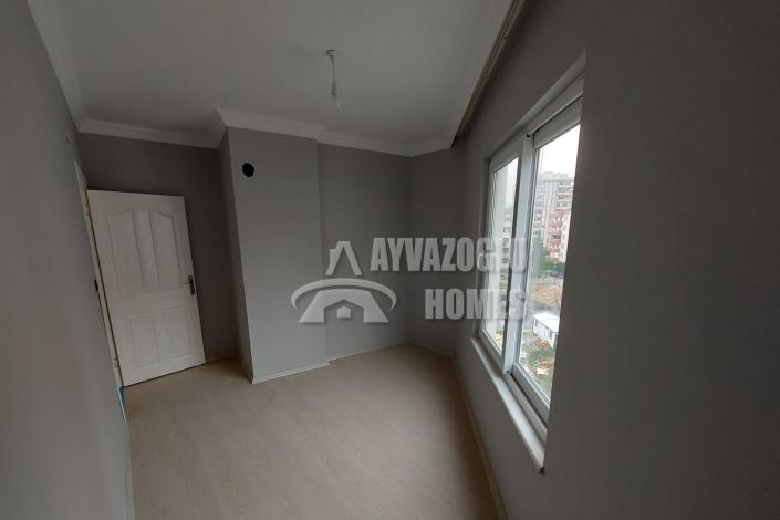 Image No.14-3 Bed Apartment for sale