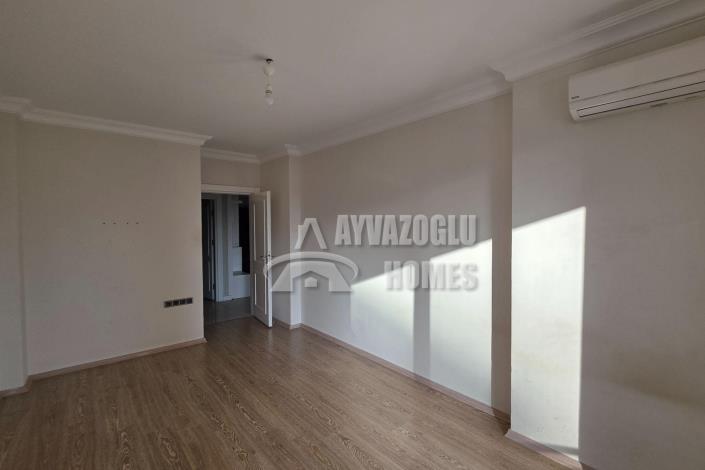 Image No.26-4 Bed Apartment for sale