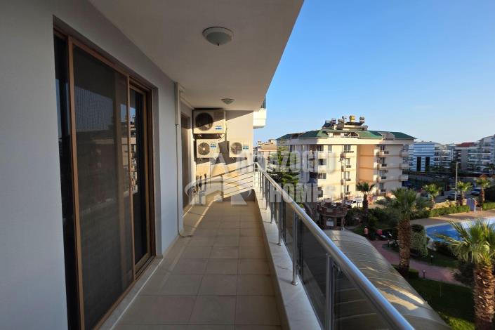 Image No.34-4 Bed Apartment for sale