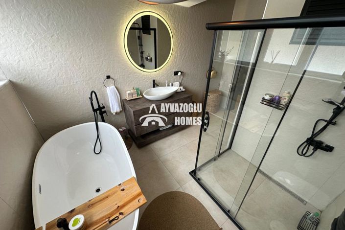 Image No.16-4 Bed Apartment for sale