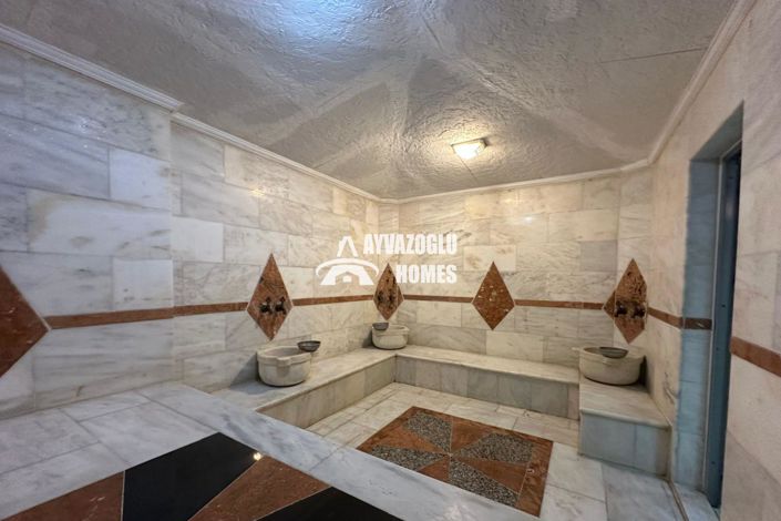 Image No.3-4 Bed Apartment for sale