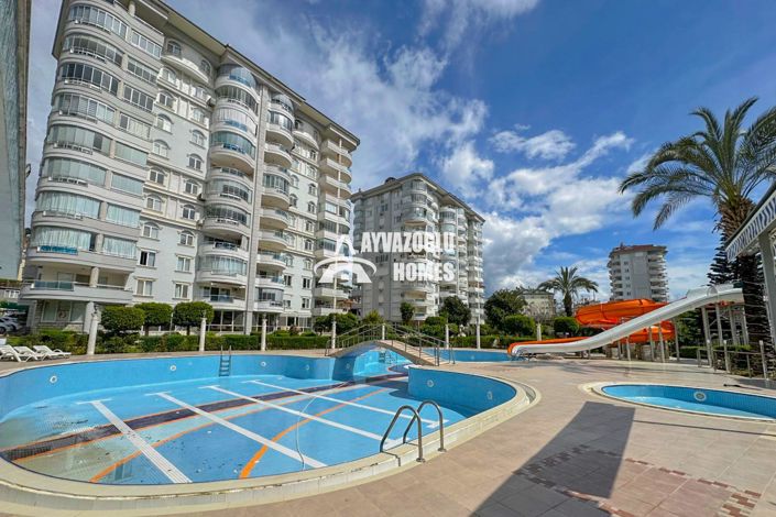 Image No.34-4 Bed Apartment for sale