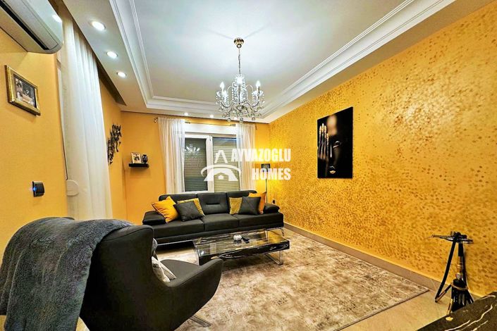 Image No.20-2 Bed Apartment for sale