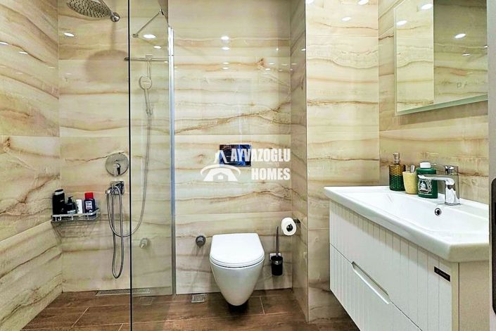 Image No.8-2 Bed Apartment for sale