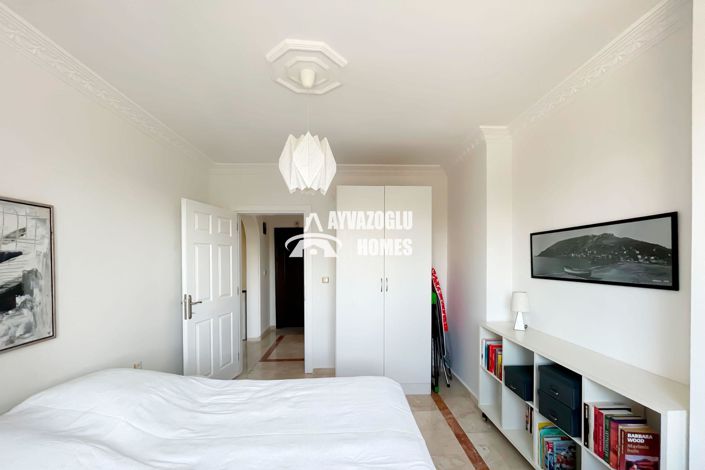 Image No.11-2 Bed Apartment for sale