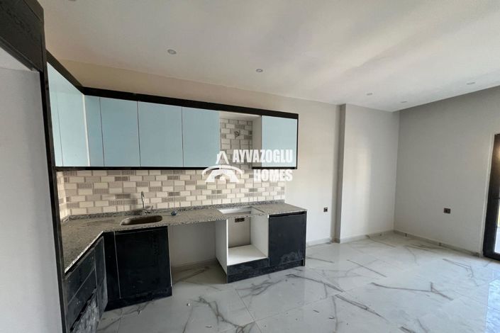 Image No.19-3 Bed Apartment for sale