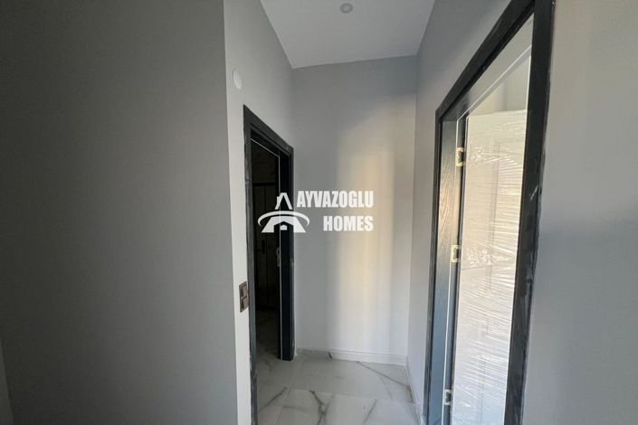 Image No.21-3 Bed Apartment for sale