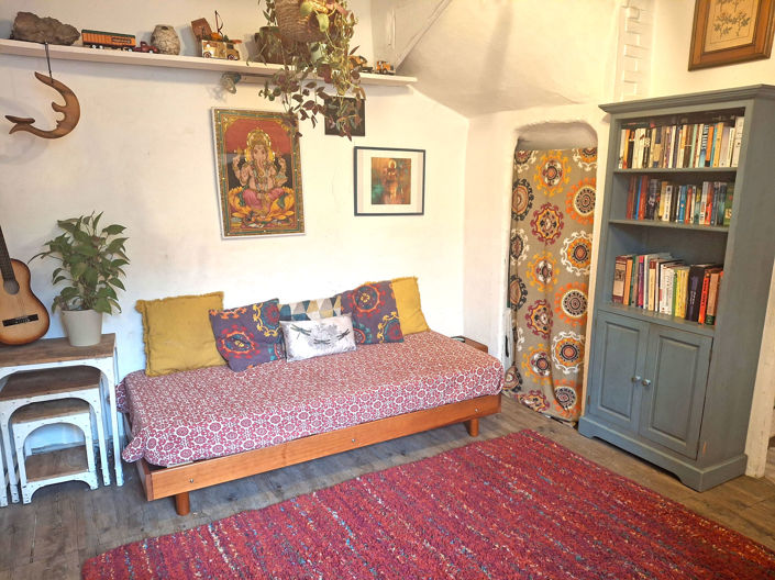 Image No.17-2 Bed House for sale