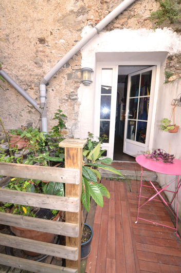 Image No.6-2 Bed House for sale