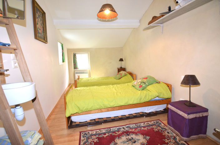 Image No.24-2 Bed House for sale