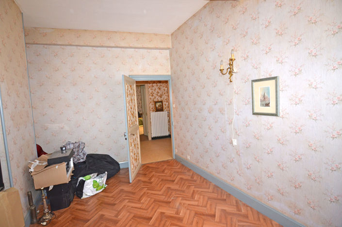 Image No.19-3 Bed House for sale