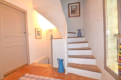 1363capremiereetagehall