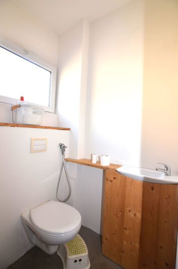 Image No.20-4 Bed House for sale