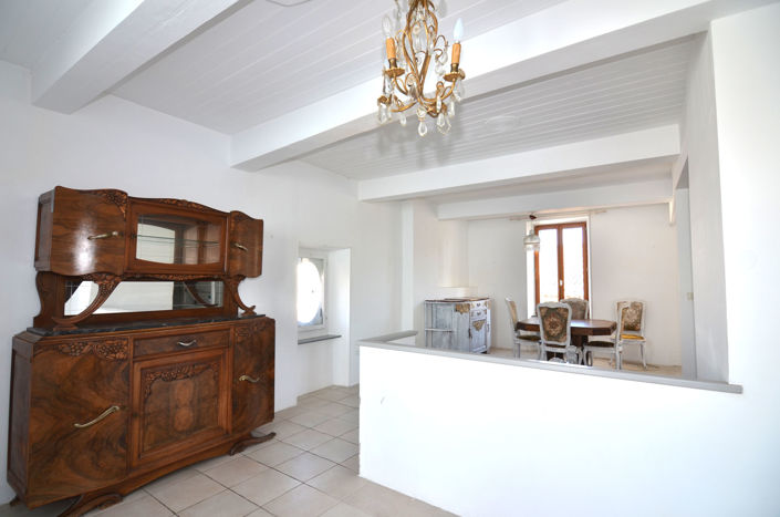 Image No.11-3 Bed House for sale