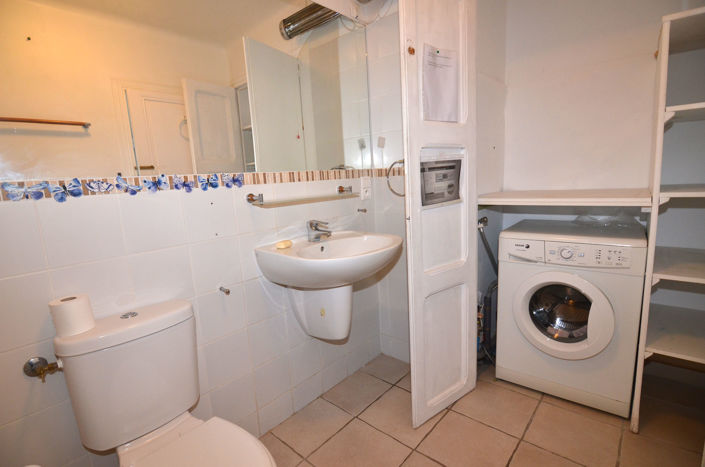 Image No.12-3 Bed House for sale