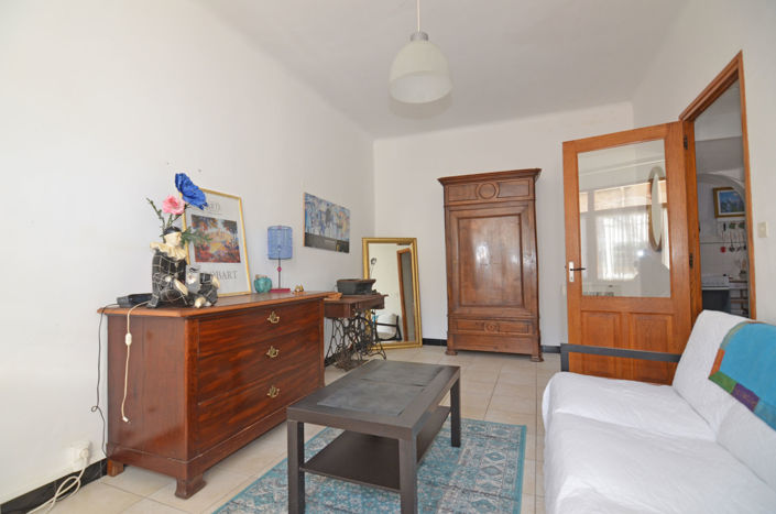 Image No.24-3 Bed House for sale