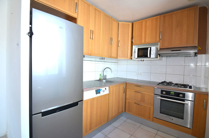 Image No.6-3 Bed House for sale