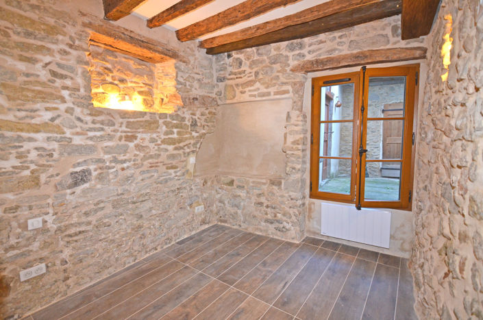 Image No.9-4 Bed House for sale