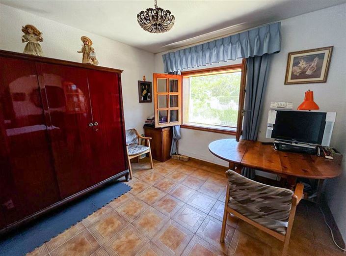 Image No.8-7 Bed Villa for sale