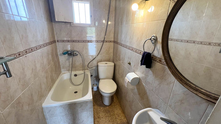 Image No.9-4 Bed Villa for sale